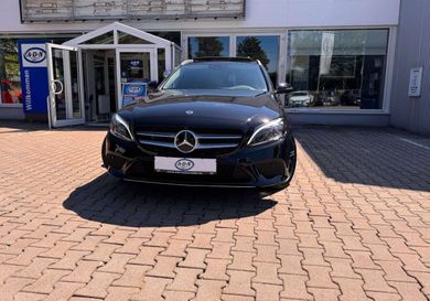 Mercedes-Benz C 300, 2021