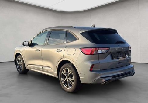 Ford Kuga, 2022