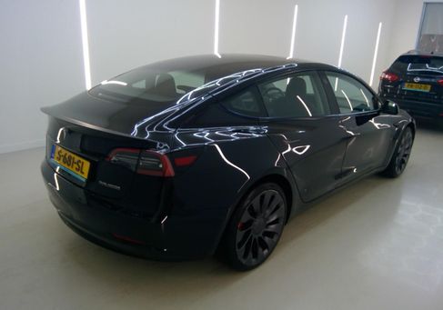 Tesla Model 3, 2023 3