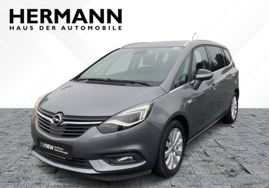 Opel Zafira, 2018