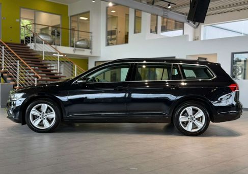 Volkswagen Passat Variant, 2023 2