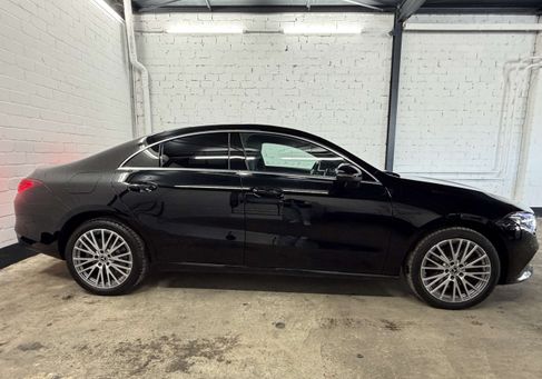 Mercedes-Benz CLA 250, 2022