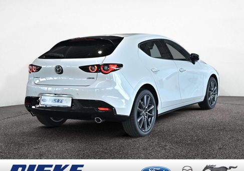 Mazda 3, 2025