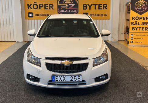 Chevrolet Cruze, 2011