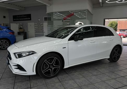Mercedes-Benz A 250, 2021