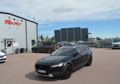 Volvo V90 Cross Country, 2019
