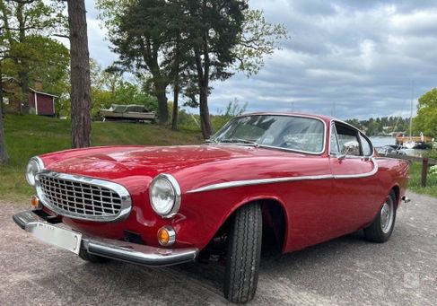 Volvo P1800, 1966
