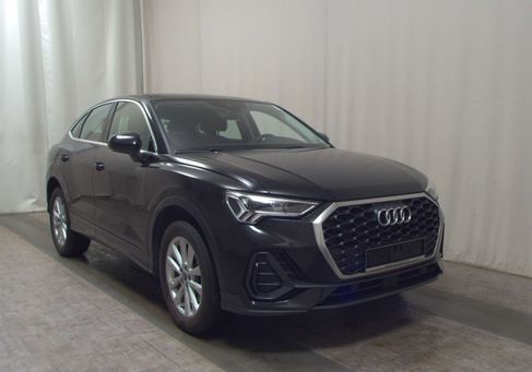 Audi Q3, 2022