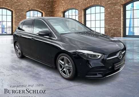 Mercedes-Benz B 180, 2023