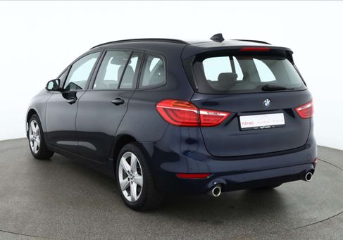BMW 220, 2018