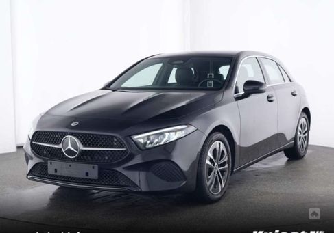 Mercedes-Benz A 180, 2023