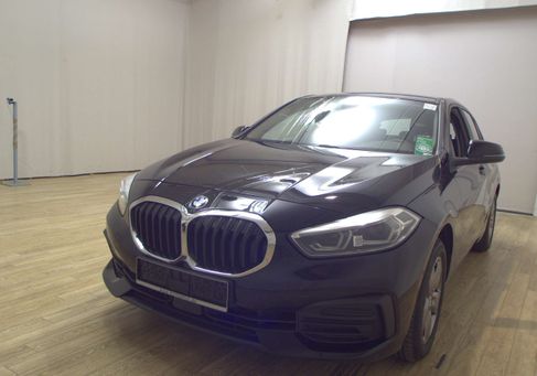 BMW 118, 2023