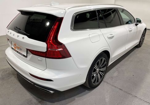 Volvo V60, 2021