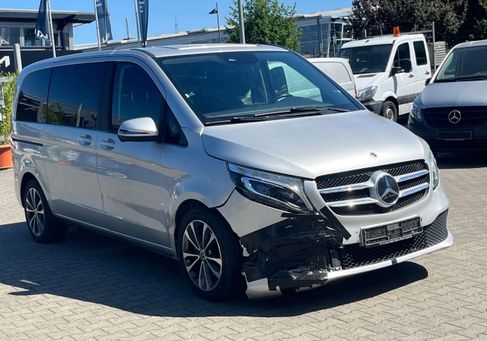 Mercedes-Benz V 220, 2021