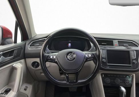 Volkswagen Tiguan, 2016