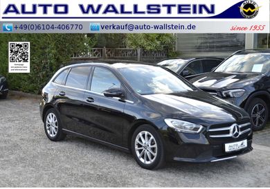 Mercedes-Benz B 180, 2022