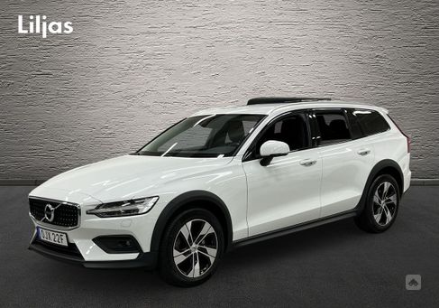 Volvo V60 Cross Country, 2021