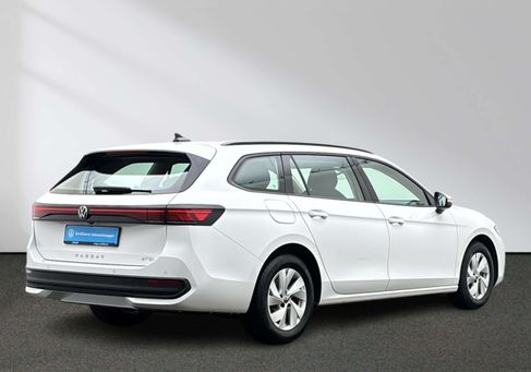 Volkswagen Passat, 2024