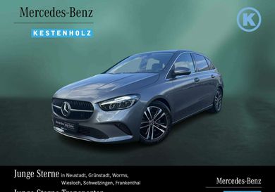 Mercedes-Benz B 180, 2025