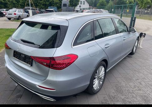 Mercedes-Benz C 200, 2022