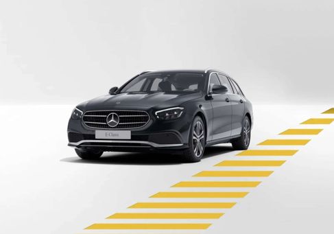 Mercedes-Benz E 220, 2023 2