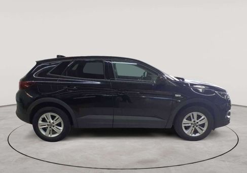 Opel Grandland X, 2022 3