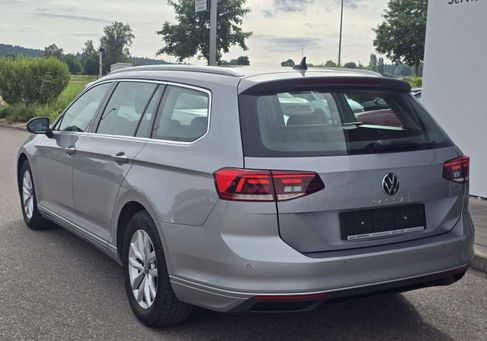 Volkswagen Passat Variant, 2022 3