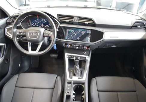 Audi Q3, 2021 3