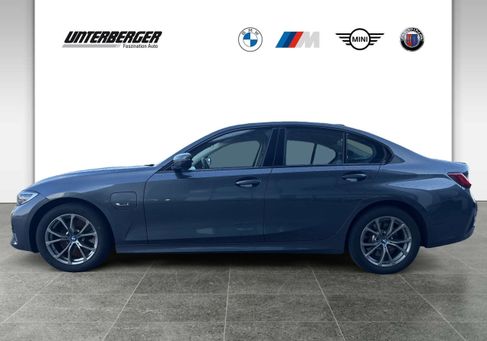 BMW 320, 2022