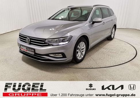 Volkswagen Passat Variant, 2023