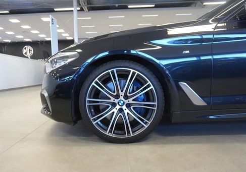 BMW M550, 2020 3