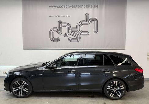 Mercedes-Benz C 220, 2023