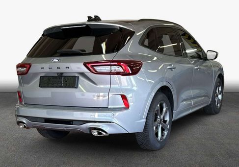 Ford Kuga, 2025