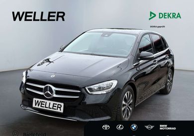 Mercedes-Benz B 180, 2022