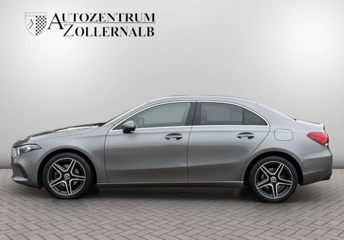 Mercedes-Benz A 200, 2020