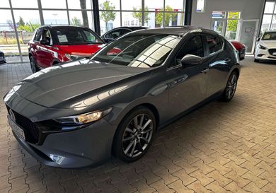 Mazda 3, 2021