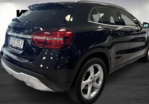 Mercedes-Benz GLA 180, 2019 3