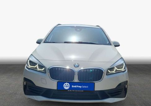 BMW 220, 2019