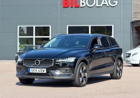 Volvo V60 Cross Country, 2019