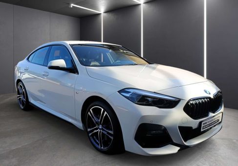 BMW 220, 2020 3
