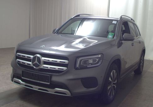 Mercedes-Benz GLB 200, 2023