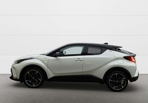 Toyota C-HR, 2021