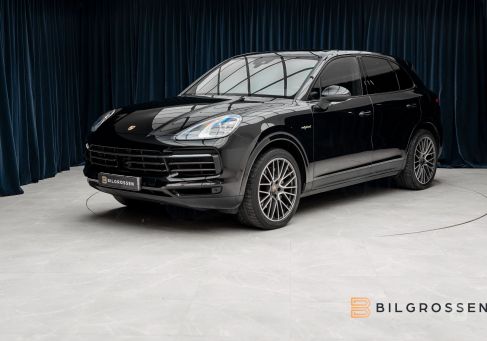 Porsche Cayenne, 2023