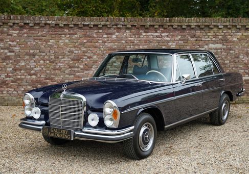 Mercedes-Benz 300, 1970