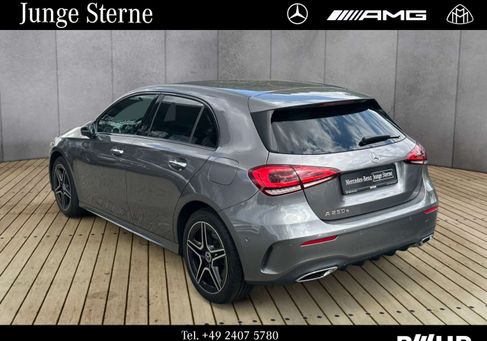 Mercedes-Benz A 250, 2022