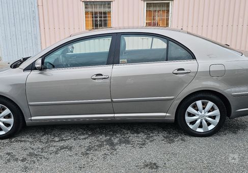 Toyota Avensis, 2007