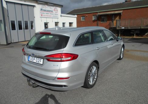 Ford Mondeo, 2021 3