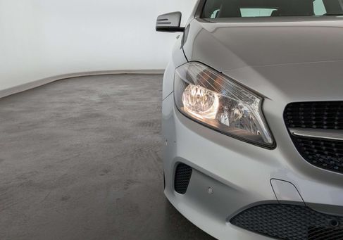Mercedes-Benz A 180, 2018 3
