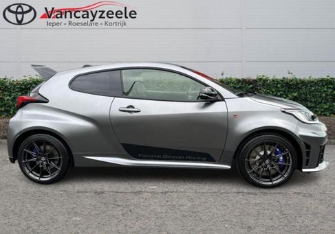 Toyota Yaris, 2025