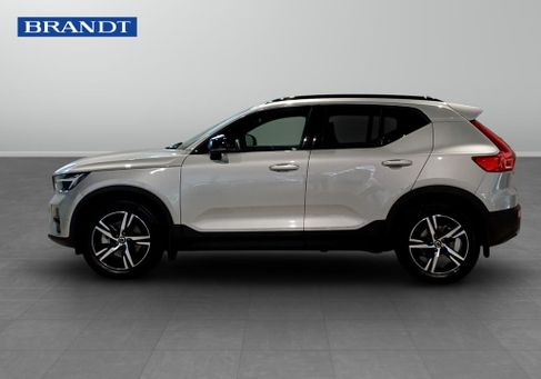 Volvo XC40, 2025 3